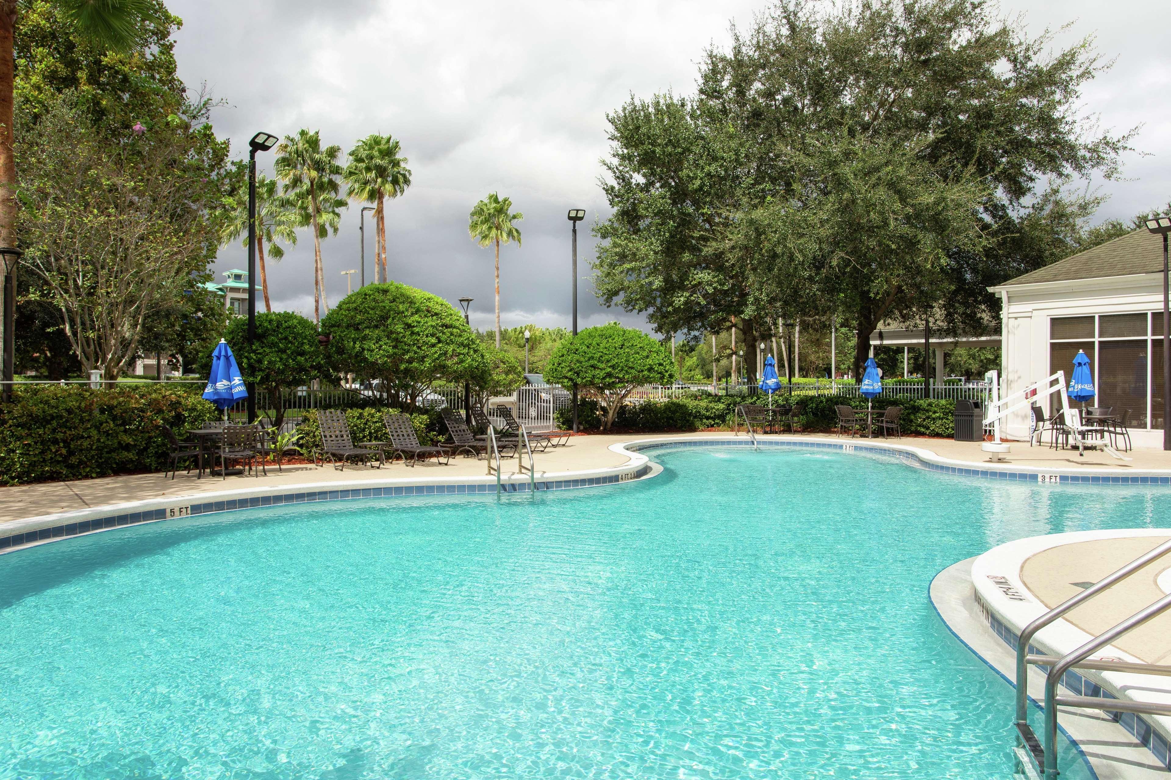 Hilton Garden Inn Orlando At Seaworld Exterior photo