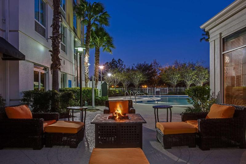 Hilton Garden Inn Orlando At Seaworld Exterior photo